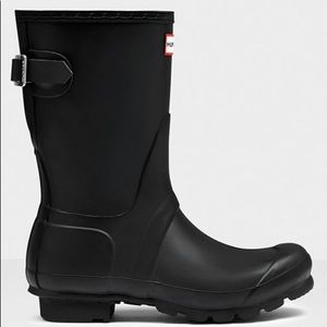 Hunter Short Adjustable Back Rain Boots